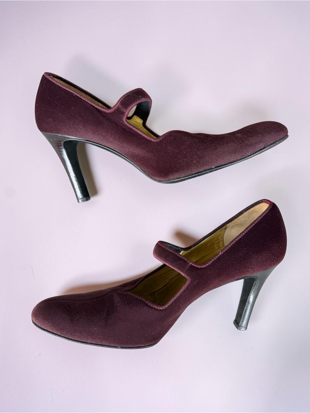 Y2K ✨Bruno Magli✨ Plum Velvet Mary Jane Pumps - Picture 7 of 7
